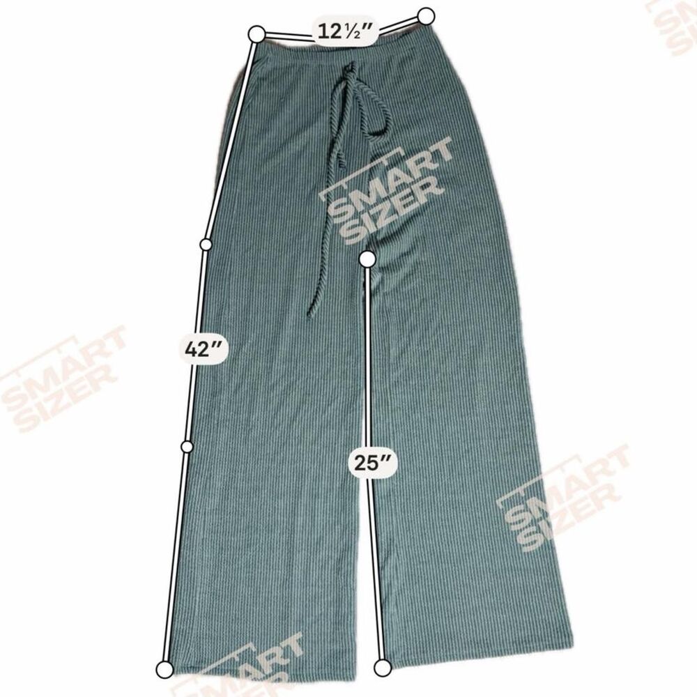 Fashion-nova Women's Green and Khaki Trousers - Picture 5 of 5